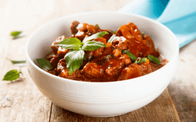Goulash húngaro con pimientos y aceitunas Osés