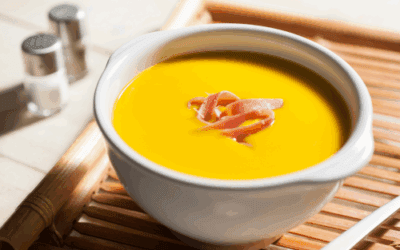 Crema fría de pochas con virutas de jamón